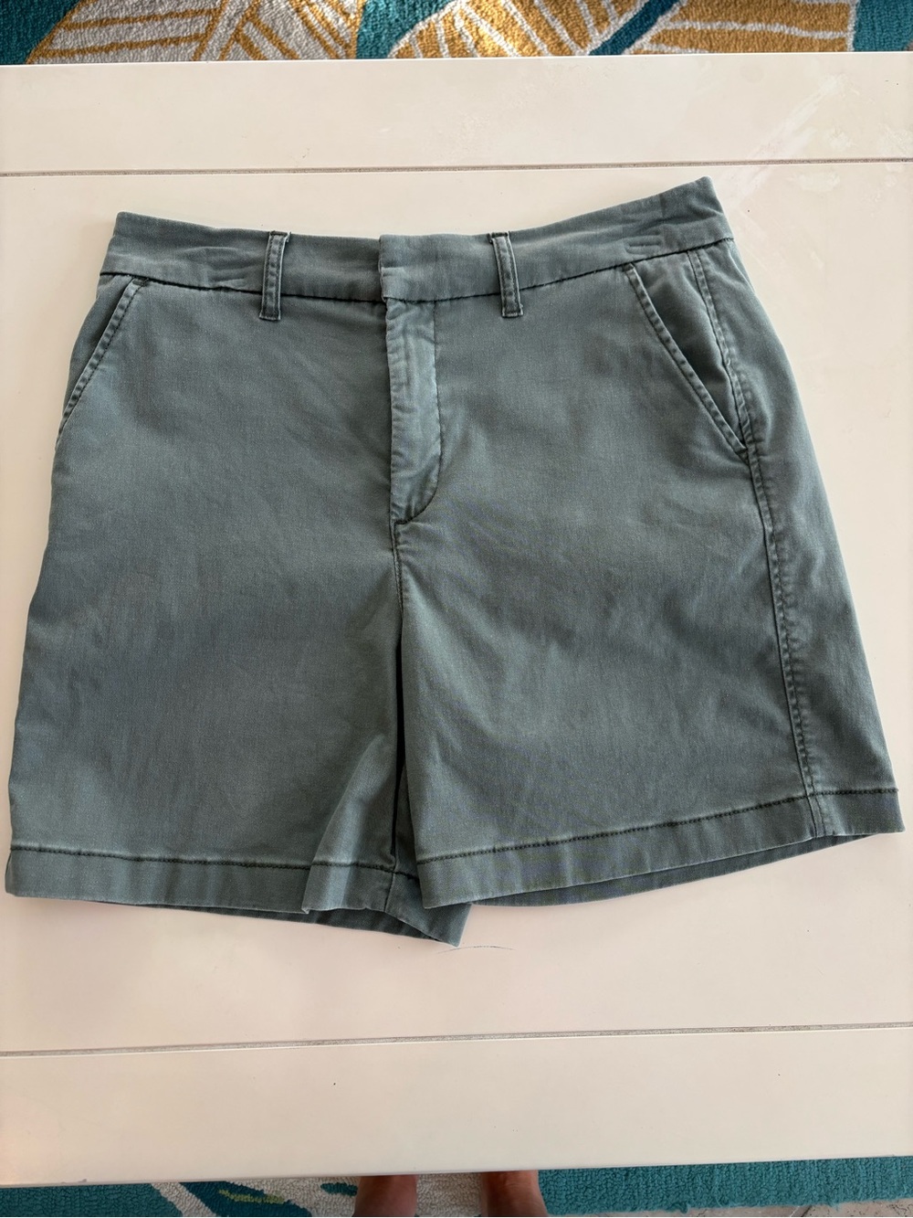 Anne Klein Classic Women's Olive Green Cotton Shorts 6